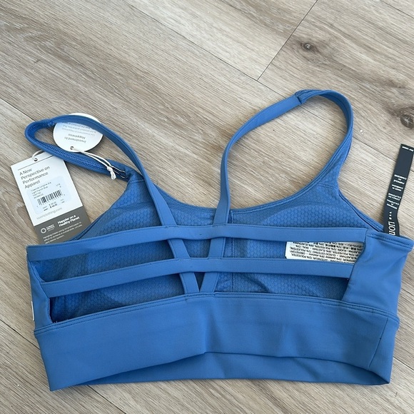 Vuori Light French Blue Sports Bra - Picture 8 of 8